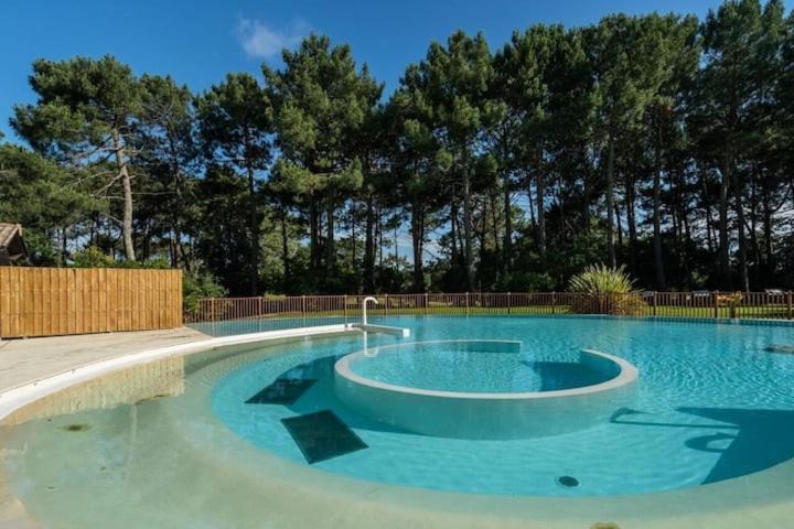 Maison Sur Golf Avec Piscine Chauffee A Lacanau Ocean Eksteriør billede